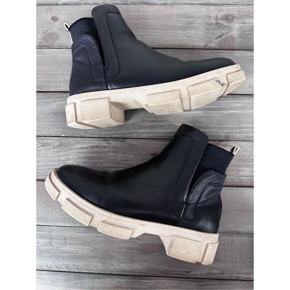 Shu Shop Yordana Black Lug Chunky Boots Booties Size 8.5 - Picture 5 of 9